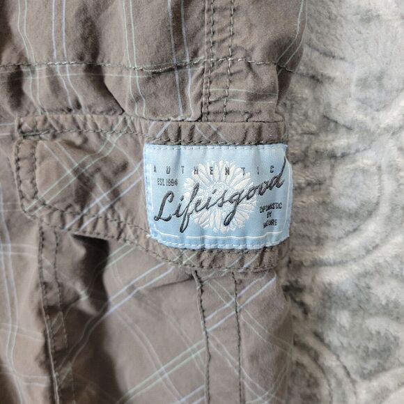 Life Is Good Cargo Shorts Women’s 8 Gray Plaid Bermuda Tie Bottoms Pockets - Picture 2 of 8
